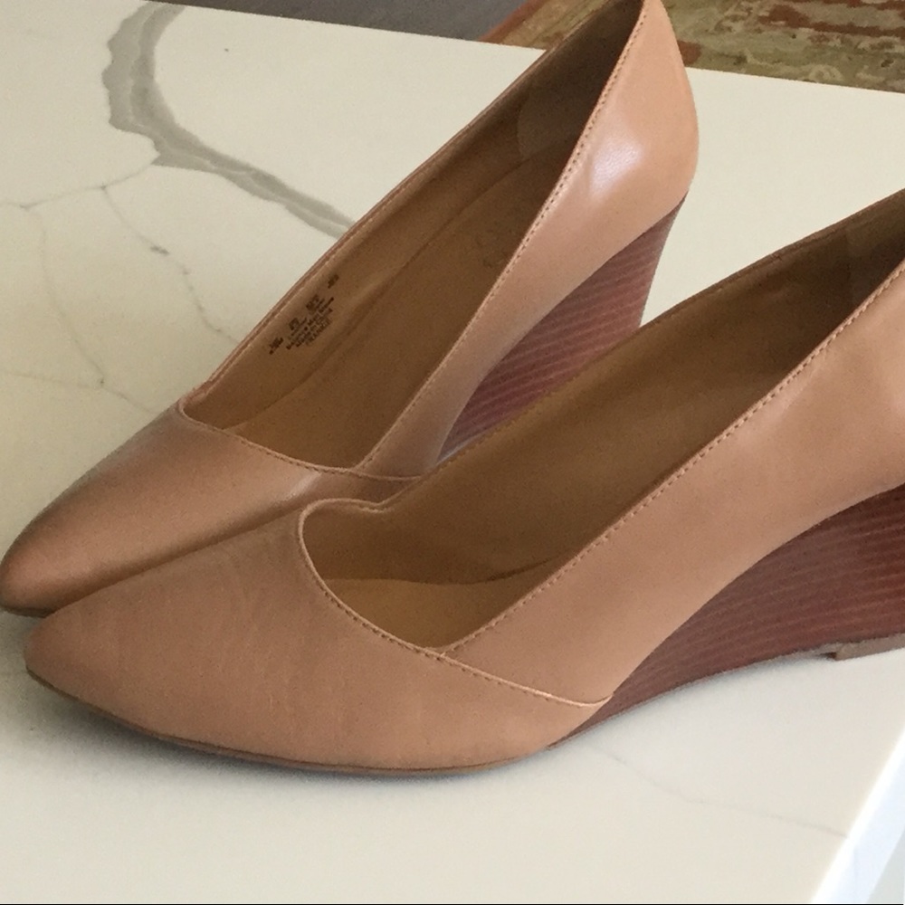 Size 8.5 M wedge heels in taupe.